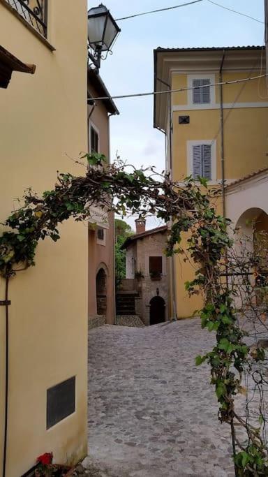 Casa In Antico Borgo Medievale A Tarano Ri, Via Giacomo Leopardi, 15 Villa Buitenkant foto
