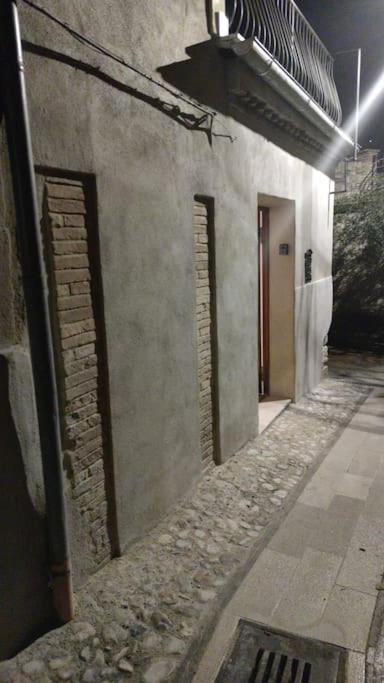 Casa In Antico Borgo Medievale A Tarano Ri, Via Giacomo Leopardi, 15 Villa Buitenkant foto