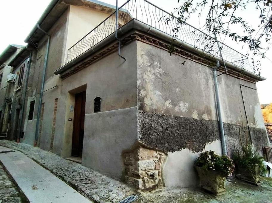 Casa In Antico Borgo Medievale A Tarano Ri, Via Giacomo Leopardi, 15 Villa Buitenkant foto