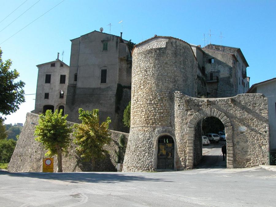 Casa In Antico Borgo Medievale A Tarano Ri, Via Giacomo Leopardi, 15 Villa Buitenkant foto